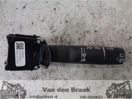 Opel Astra Hatchback 2009-2015 Ruitenwisserschakelaar
