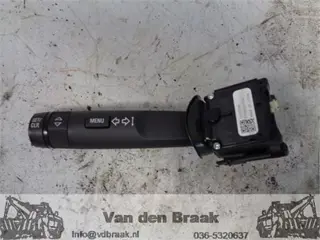 Opel Astra Hatchback 2009-2015 Knipperlichtschakelaar