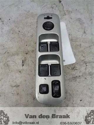 Suzuki Liana 2001-2007 Elec. raamschakelaar links voor