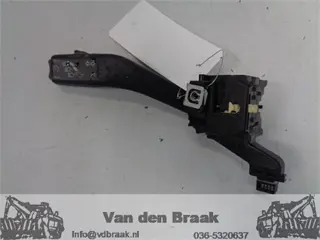 Volkswagen Golf 2003-2008 Knipperlichtschakelaar