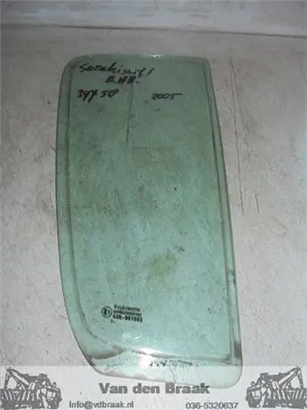 Suzuki Swift 5 drs 2005-2010 Scheerraam portier rechtsachter