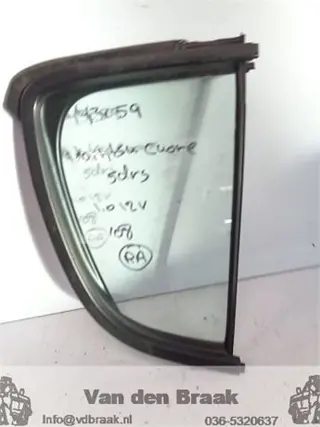 Daihatsu Cuore 5 deurs Hatchback 2007-2013 Scheerruit rechts achter