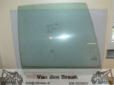 Peugeot 205 5drs 1983-1998 Portierruit rechts achter