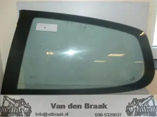 Volkswagen Golf 3 drs 2008-2012 Zijruit links achter