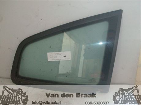 Audi A2 5 deurs 2000-2005 Achterraam rechts achter (vast)