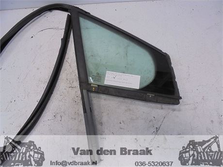 Peugeot 308 5drs hb 2007-2013 Rechts voor driehoeksraam