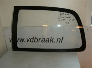 Daihatsu Charade 3 drs 1994-2001 zijruit links achter