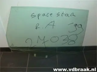 Mitsubishi Space Star 1998-2006 Portierraam rechts achter