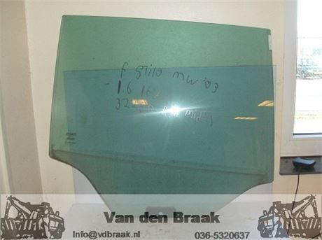 Fiat Stilo Multiwagon 2003-2008 Portierraam rechts achter