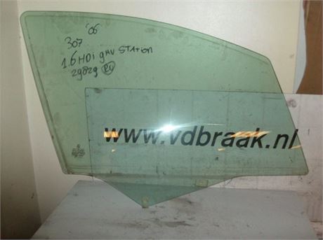 Peugeot 307 Break 2002-2009 Portierruit rechts voor