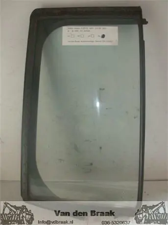 Mazda 5 2005-2010 Scheerruit rechts achter