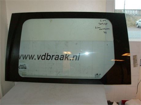 Kia Carnival 1999-2006 Portierraam links achter