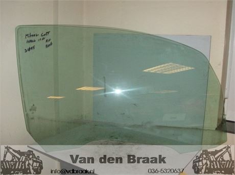 Mitsubishi Colt 3 deurs 2004-2013 Portierraam rechts