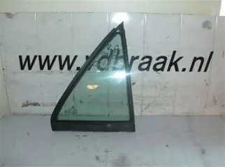 Mitsubishi Carisma 4 drs 1995-1999 Scheerraam rechts achter