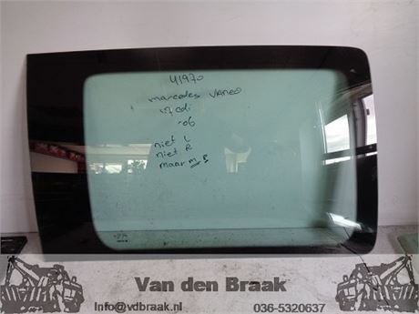 Mercedes Vaneo W414 2002-2006 Plakraam rechtsmidden