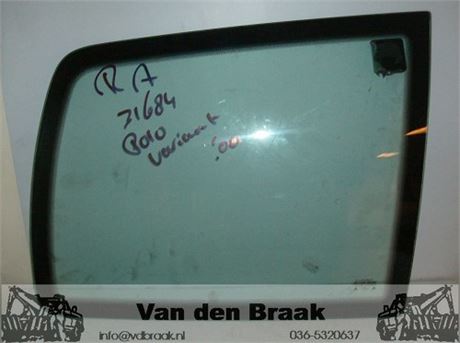 Volkswagen Polo Variant 1997-2001 Plakruit rechtsachter