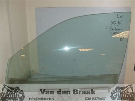 Suzuki Baleno Sedan 1995-2002 Portierraam links voor