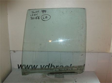 Suzuki Swift 4 drs sedan 1990-1996 Portierraam rechts achter