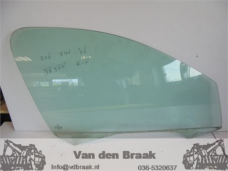 Peugeot 206 SW 2002-2007 Portierraam rechts voor