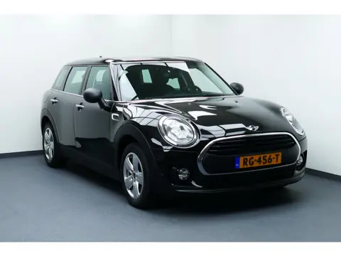 MINI Clubman 1.5 One Business Bj11-2017 67.000km. Navi, Clima, Cruise, 16"LM Velgen
