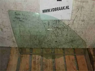 Mazda 626 Combi 1997-1999 portierruit rechts voor