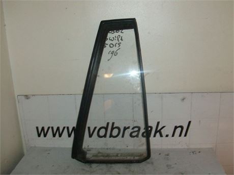 Suzuki Swift 5 deurs 1989-2002 Scheerraam rechts achter