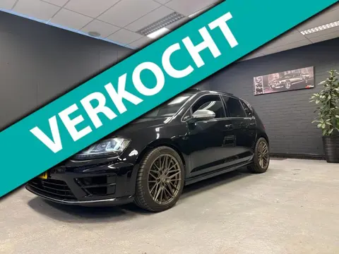 Volkswagen Golf 2.0 TSI R 4Motion Pano Digital dash Dodehoek Adaptive Cruise Lane assit