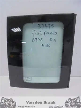 Fiat Panda 2003-2011 Zijraam rechts achter