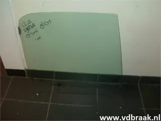 Peugeot 306 1993-2002 Portierruit rechts achter