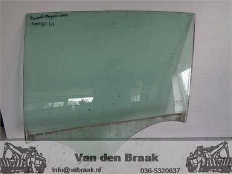 Renault Megane 4 drs 2003-2010 Portieraam links achter