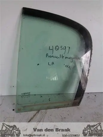 Renault Megane 4 drs 2003-2010 Scheerraam links achter