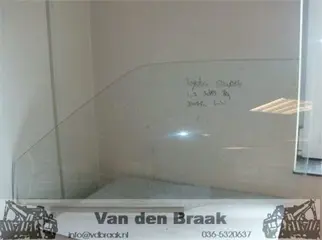 Toyota Starlet 3 deurs 1985-1990 Portierruit links