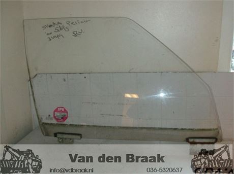 Skoda Felicia Combi 1998-2000 Portierraam rechts voor