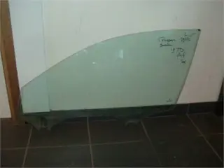 Volkswagen Passat 1996-2005 Portierraam links voor