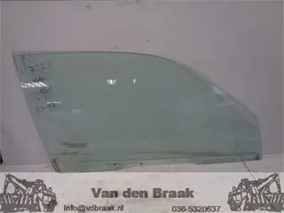 Toyota Starlet 3 deurs 1996-1999 Portierruit rechts