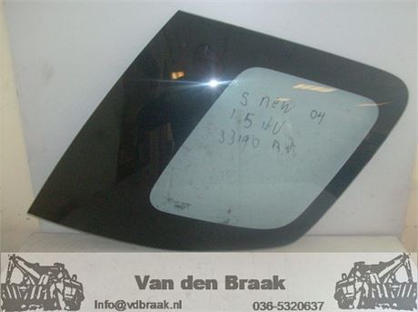 Suzuki New Ignis 5drs 2003-2006 Vast ruit rechts achter