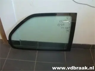 Peugeot 306 3 deurs 1993-2001 Zijruit rechts achter