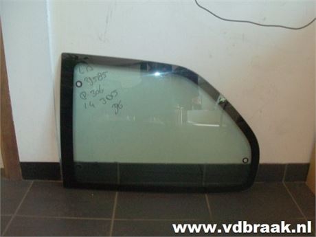 Peugeot 306 3 deurs 1993-2001 Zijruit links achter