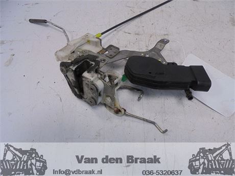 Toyota Aygo 3 deurs 2005-2014 Deurslot links