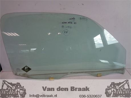 Nissan Micra 3 deurs 1992-2003 Portierraam rechts