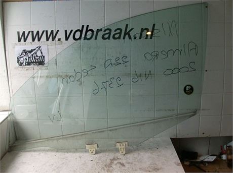 Nissan Almera Sedan 2000-2002 Portierraam linksvoor