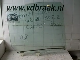 Nissan Almera Sedan 2000-2002 Portierraam rechts achter