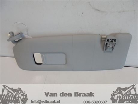 BMW 1 serie E81 2007-2012 Zonneklep links voor