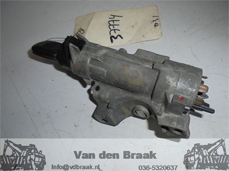 Skoda Octavia 1997-2004 Kontaktslot