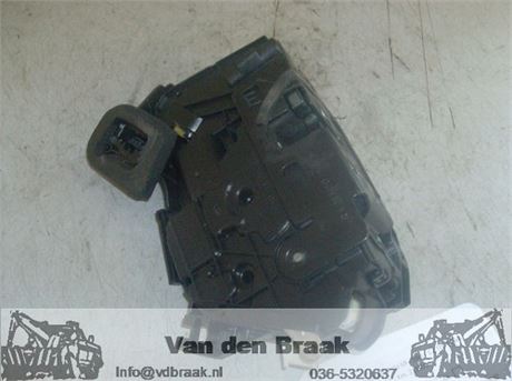 Volkswagen Polo 6R 2009-2014  Deurslot rechts voor