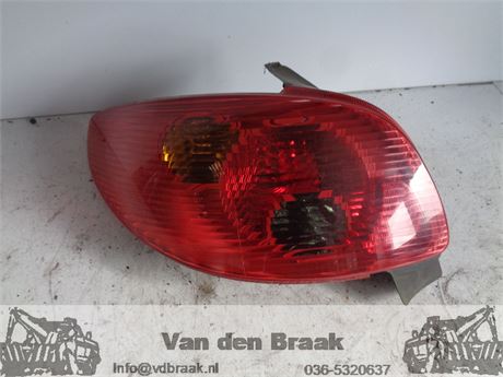 Peugeot 206 Hatchback 2003-2009 Achterlicht links