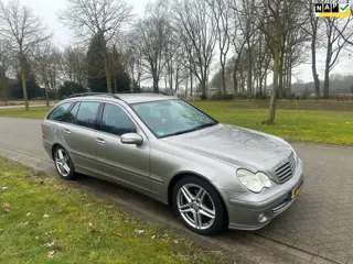 Mercedes-Benz C-klasse Combi 200 K. Avantgarde