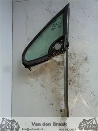 Peugeot 307 CC 2003-2009 Links voor driehoeksraam
