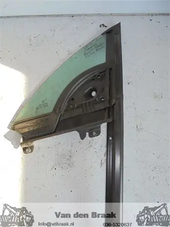 Citroen C3 Pluriel 2003-2010 Scheerraam links voor