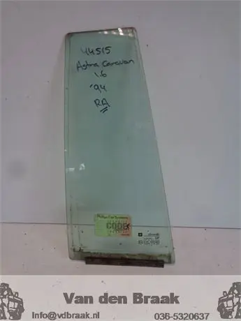 Opel Astra Caravan 1991-1998 Driehoekraam portier rechts achter